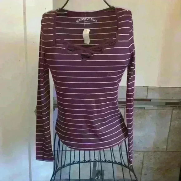 NWT seriously soft  long sleeve blouse size M - Picture 1 of 4